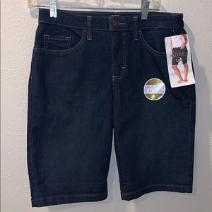 Riders By Lee blue jean capris